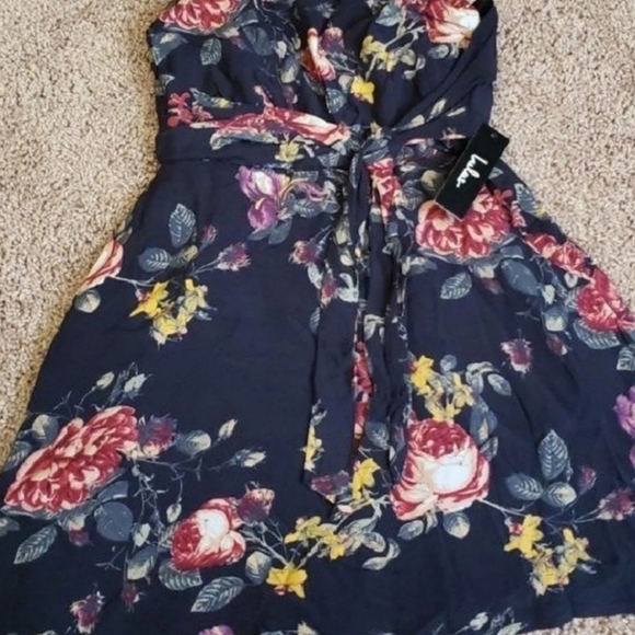 NWT Lulu's Floral Strapless Dress Size Small - Picture 4 of 6